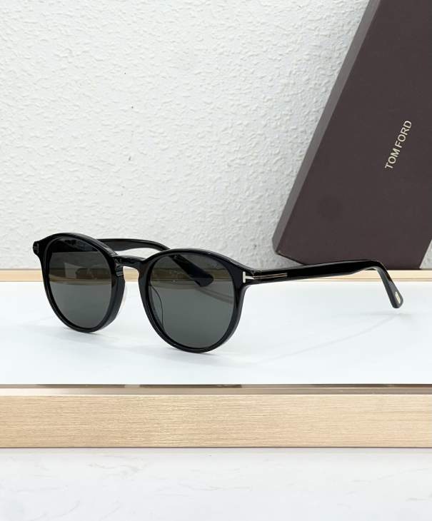 Picture of Tom Ford Sunglasses _SKUfw76160411fw